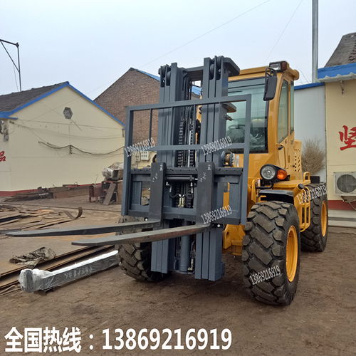 4吨越野叉车带吊臂升高5米带侧移功能解析