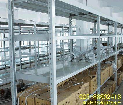 中型货架定制服务 南京特蕾莎加工与丽江叉车应用方案