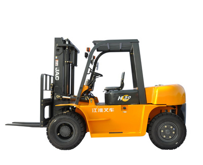 叉车年检必备材料清单及注意事项